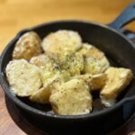 旬の味覚！十勝産新じゃがいものチーズ焼き