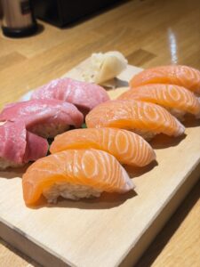 【職人技が光る極上の味わい】赤酢のシャリと新鮮なネタで魅せる「一笑のお寿司」🍣✨